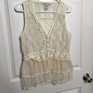 🌸 2/$10 American Rag Cie Cream Sheer Lace Top